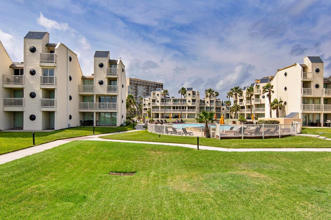 Ground Floor Cozy Condo Seconds From The Beach With Private Terrace South Padre Island Exterior foto